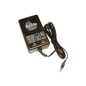  Ikelite 110/220 Volt (USA Plug) Charger for the Super C 