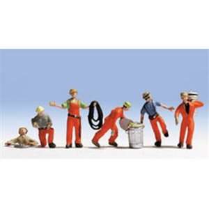  Noch 15032 Council Workmen with Accessories (6) Toys 