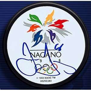   Jagr Autographed Hockey Puck   1998 Nagano Olympics