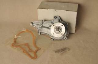 Japanese Made. 22RE Water Pump & Gasket Toyota Pick Up  