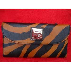  DOONEY & BOURKE TIGER LEATHER CHECK BOOK WALLET 