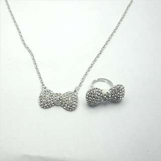 Free P&P jewelry Hello kitty Crystal bow jewelry necklace ring set 