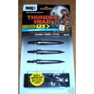   Broadheads with Blades / 3 Spare O Rings / A Safety Wrench / Sports
