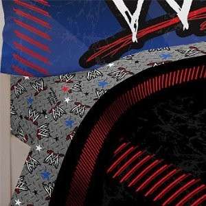 THIS IS A BRAND NEW WWE TWIN SIZE COMFORTER+++ MATCHING PILLOWCASE