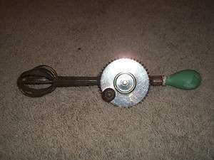Vintage Green Handle Egg Beater, Made in 1923, Works  