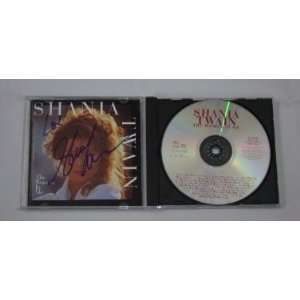  Shania Twain The Woman in Me   Beautiful Hand Signed 
