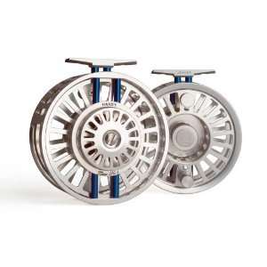 NEW Hardy Zane Size 2 Saltwater Fly Reel   Free Fly Line and Free 
