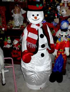 LIFE SIZE ANIMATED 5 FOOT SINGING and DANCING KARAOKE SNOWMAN STORE 