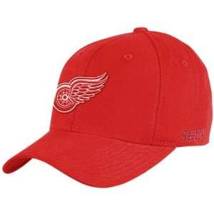  NHL Reebok Detroit Red Wings Red Basic Logo Flex Hat 