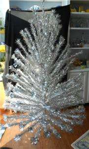   Aluminum Peco Christmas Tree 151 Pom Pom Branches 7 Feet w/light