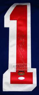 certification autograph authentic is auctioning this collectable item 