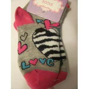  Childrens Sock ~ Size 4 6, Shoe Size 7 10 (Zebra Heart 