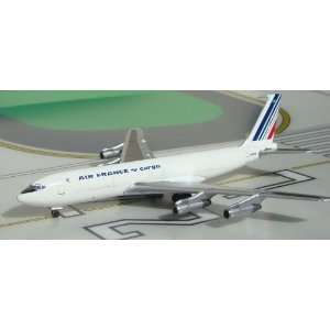  Aeroclassics Air France Cargo B707 Model Airplane 