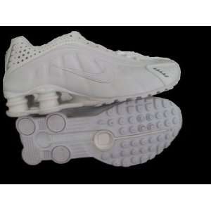  Mens Nike Shox R4 Sneakers All White 11 Sports 