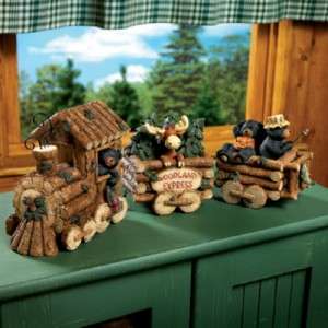 Black Bear and Moose Lodge Cabin Log Train New  