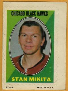 1970 Topps hockey stamp Stan Mikita Chicago Blackhawks  