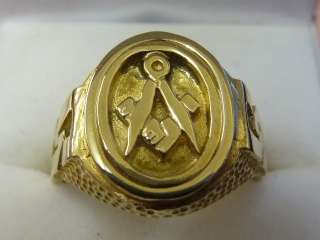 9ct Gold Masonic Swivel Ring Size S 1/2  