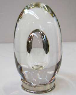 Steuben Mid Century Crystal Glass Egg by Eric Hilton 1976  