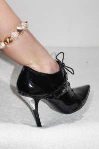 GUESS Stephania Black Patent Leather Ankle Boots Shoes Size 10M  