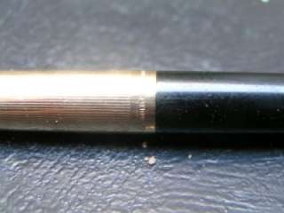 Antique and delicate mechanical pencil Parker. It has a gold filled 