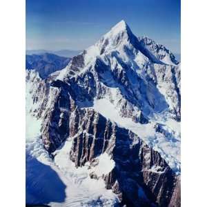  New Zealandsnow Capped Mountain in New Zealand Premium 