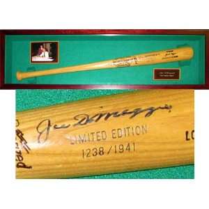   Hillerich & Bradsby Game Model   Autographed MLB Bats Sports