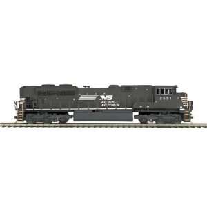  MTH HO Scale RTR SD70M 2 w/PS3, NS #2651 Toys & Games