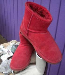 Bearpaw Emma Short Women Sheepskin 7 M Red Winter Snow Boots  