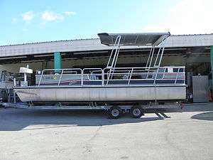 USED 24FT PONTOON BOAT USED 24FT PONTOON BOAT  