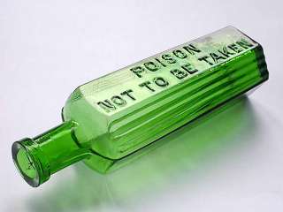 XX RARE WARNING   ANTIQUE EMERALD POISON BOTTLE   SUPERB SMALL SIZE 