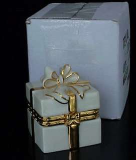   China Porcelain Hinged Box Gold Leaf Earring Insert GIFT BOX  