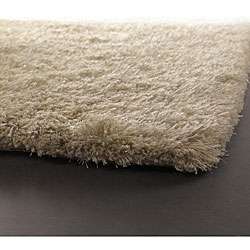 Hand woven Spider Ivory Wool Rug (66 x 99)  