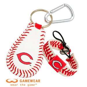 GameWear Cincinnati Reds Keychain & Bracelet Combo  Sports 