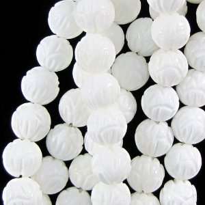  10mm white giant clam sea shell carved round beads20pcs 