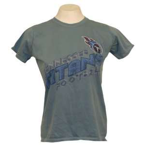  Tennessee Titans Womens Retro T Shirt  Medium