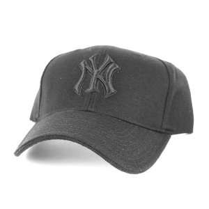  New York Yankees Black Tonal Hat 