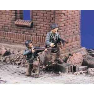 Verlinden 1/35 US Recon WWII Figures  Toys & Games  