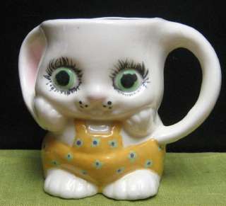 VINTAGE HAND PAINTED CERAMIC RABBIT CUP CRAZING CUTE  