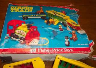 1973 VINTAGE FISHER PRICE PLAY FAMLY CIRCUS TRAIN #991  