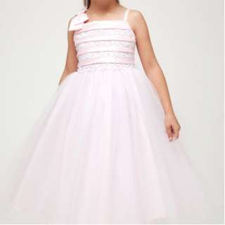BRAND NEW Pink girls holiday dress is perfect for occasions such as 