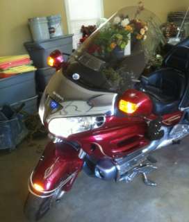 2001 HONDA GOLDWING GL1800 LOADED 26,240mi W/ Trailer 6 CD Changer NEW 