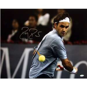 Roger Federer   2006 Masters Championship Backhand   Autographed 16x20 