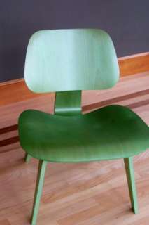 EAMES MOLDED PLYWOOD LOUNGE CHAIR LCW ANILINE GREEN MSRP $900 HERMAN 
