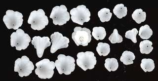 24 Vtg WHITE FROSTED TRUMPET Lucite Flowers 8 & 14m#286  